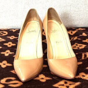 CHRISTIAN LOUBOUTIN BEIGE PATENT LEATHER HEELS 39 1/2